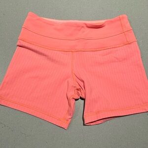 Lululemon spandex shorts size 4 - very old vintage style and color!!